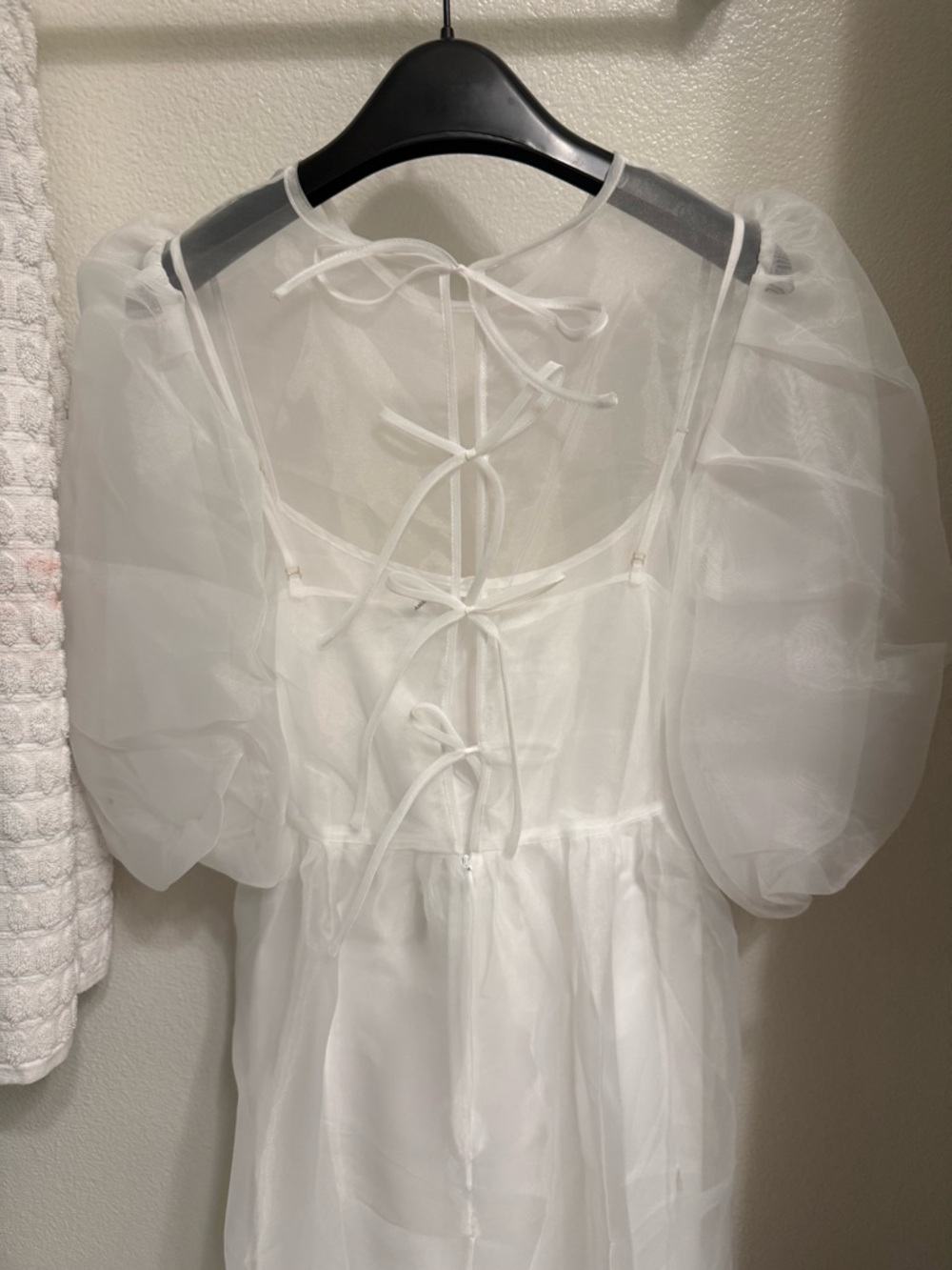 Amanda Uprichard White Puff-Sleeve Mini Dress - Picture 3 of 4